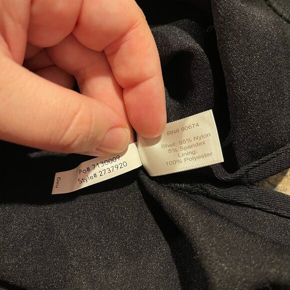 Boston Proper Top Cold Shoulder Minimalist Classic Retro Preppy Black White XS - Picture 5 of 6